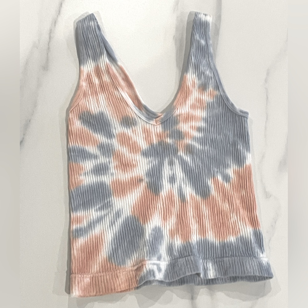Blue and pink tie die crop tank